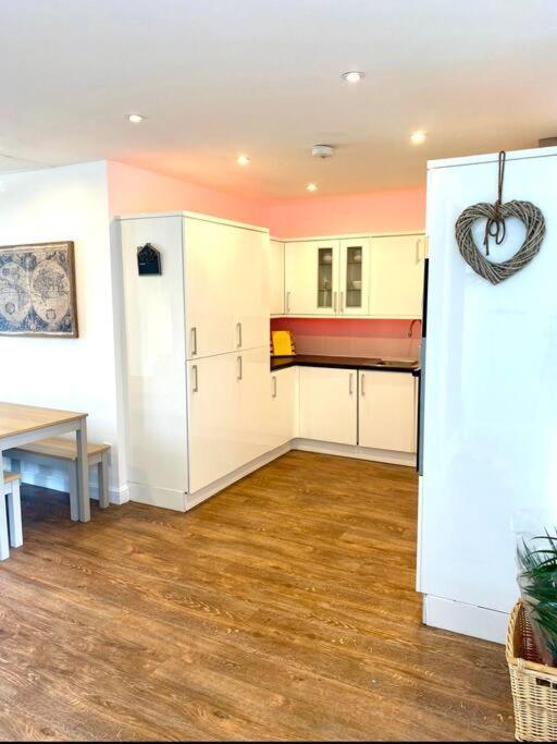 Stylish Coastal Home In The Centre Of Brighton Eksteriør billede